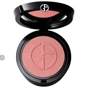 Giorgio Armani Beauty Luminous Silk Glow Blush